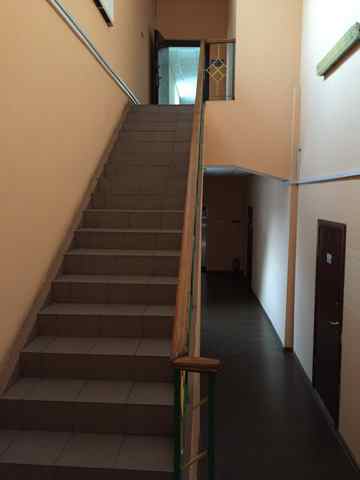 Лестница на 3-й этаж к шоу-руму Didmarko