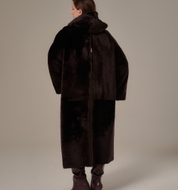 Двусторонняя дубленка больших размеров