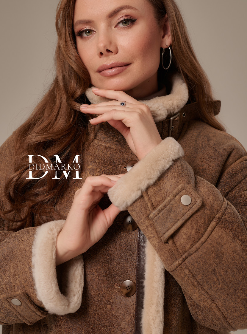 Женская дубленка в стиле винтаж