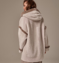 Двусторонняя дубленка с капюшоном