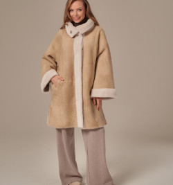 Двусторонняя дубленка оверсайз