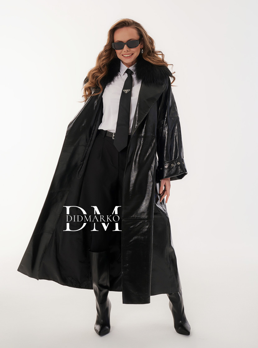 Демисезонное кожаное пальто с мехом