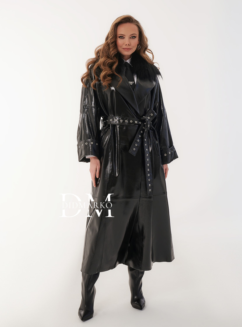 Демисезонное кожаное пальто с мехом