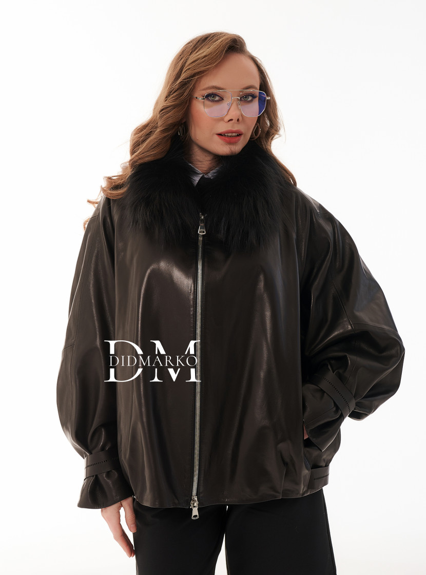 Демисезонная куртка с мехом