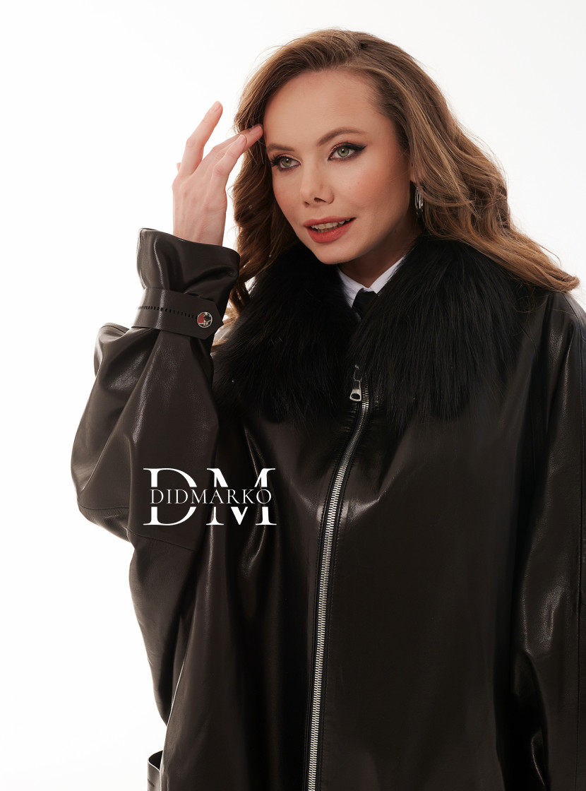 Демисезонная куртка с мехом