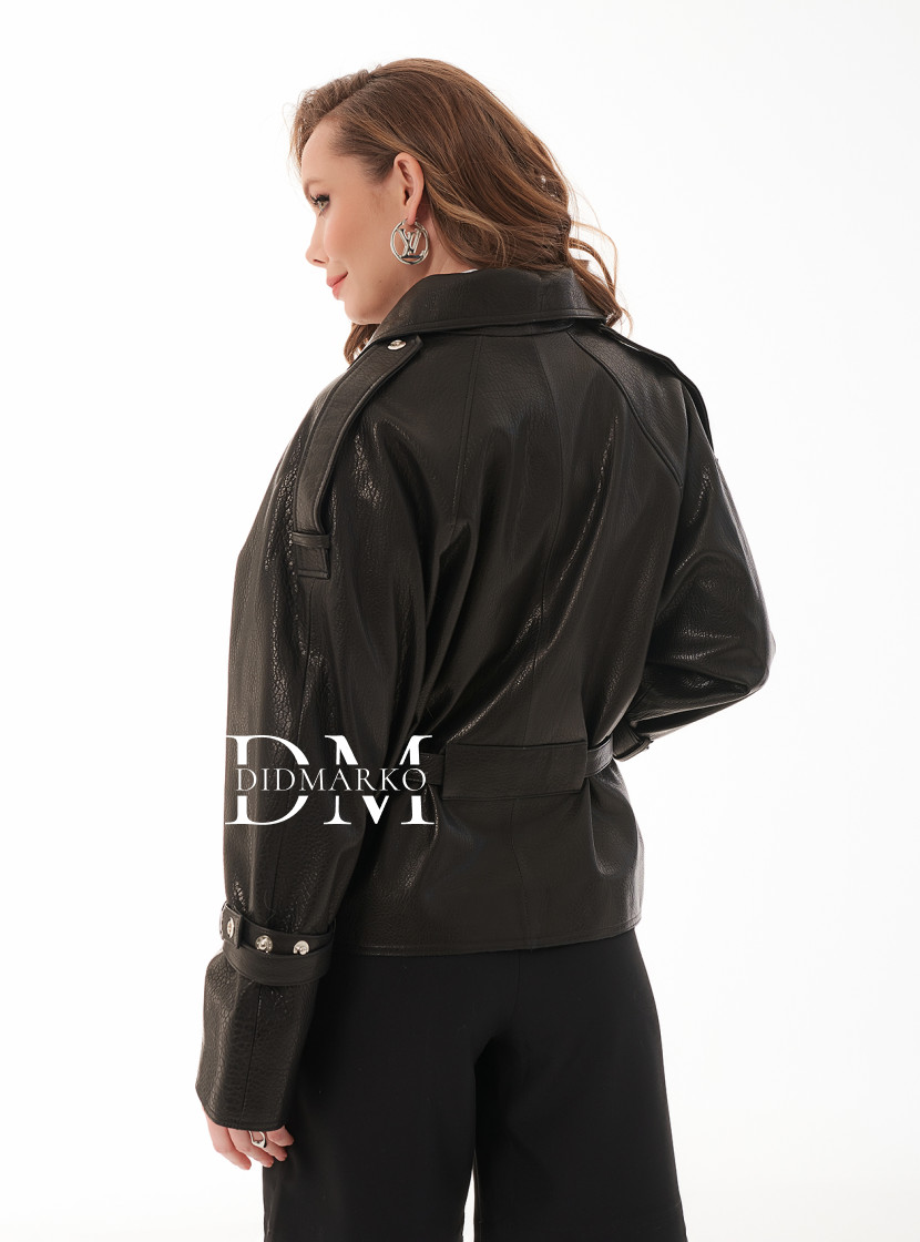 Кожаный пиджак женский