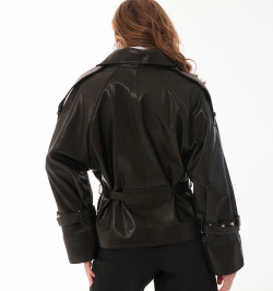 Кожаный пиджак женский