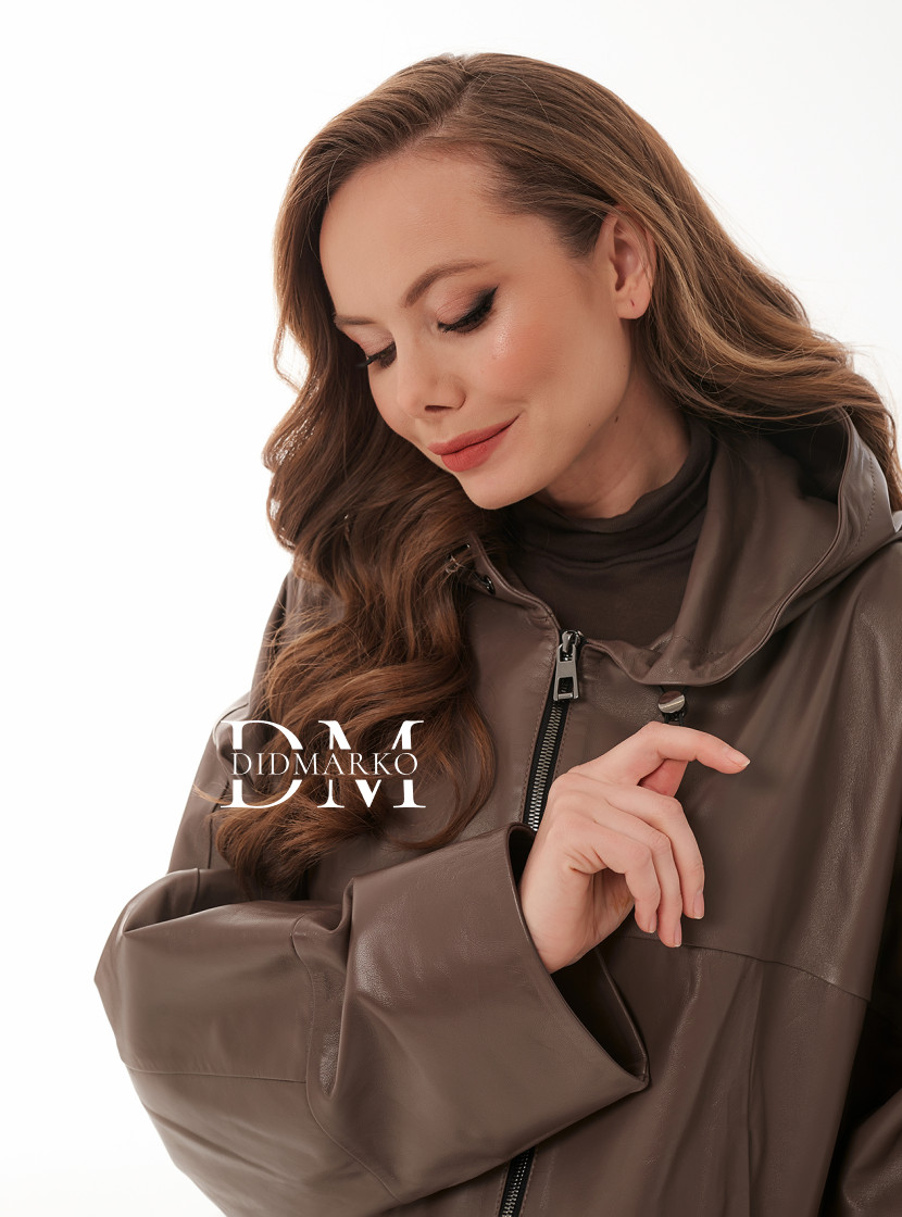 Кожаная куртка с капюшоном большие размеры