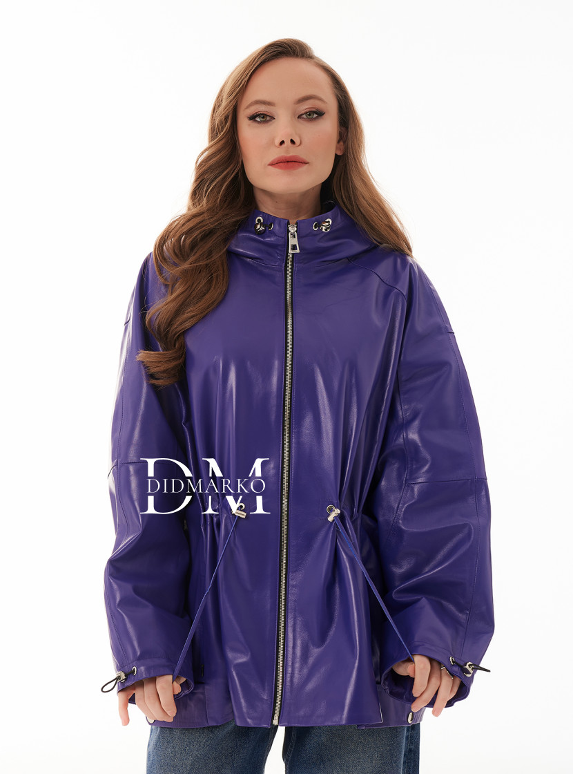 Женская кожаная куртка больших размеров фиолетового цвета
