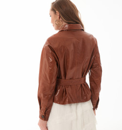 Осенний Шик: Рыжий кожаный жакет 