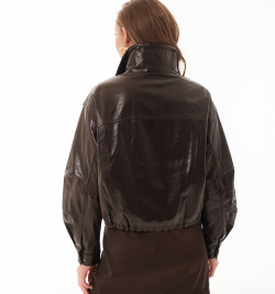 Коричневая кожаная куртка 