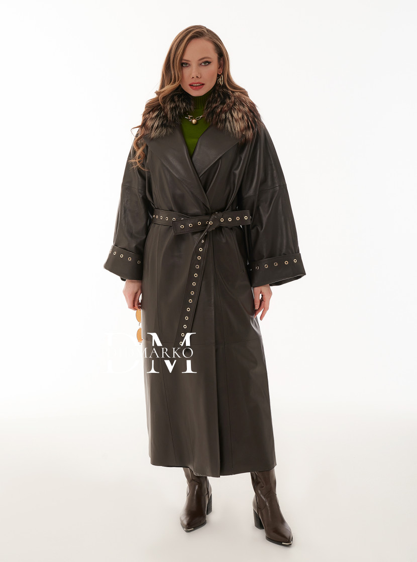 Утеплённое пальто из натуральной кожи с мехом