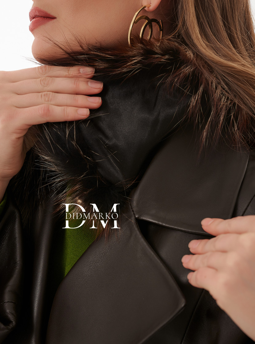 Утеплённое пальто из натуральной кожи с мехом