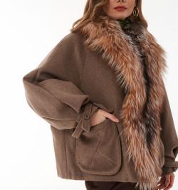 Кашемировая куртки с мехом чернобурки