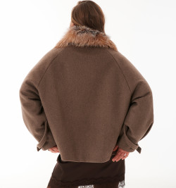 Кашемировая куртки с мехом чернобурки