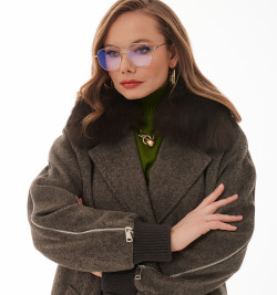 Утеплённое пальто из шерсти