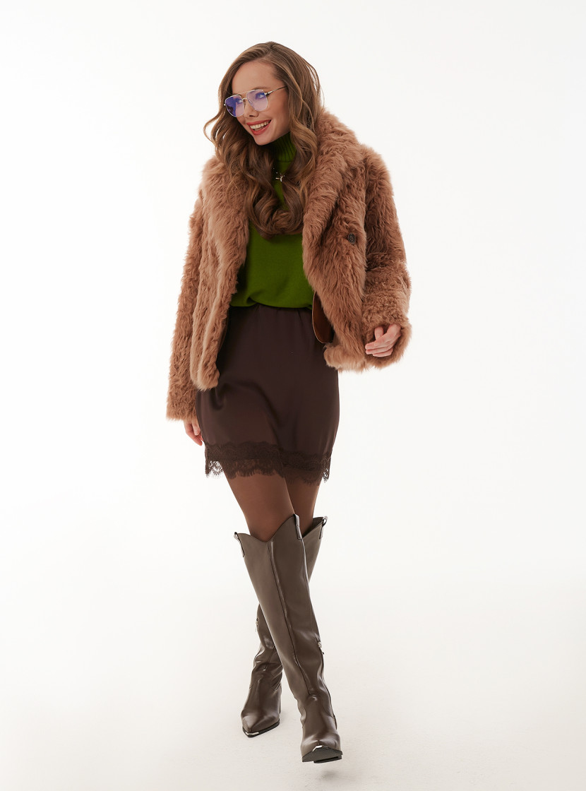 Короткая дубленка тиградо