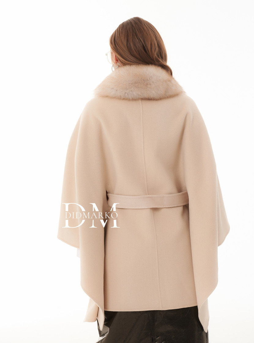 Кашемировое пончо с мехом