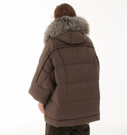 Зимний пуховик с мехом чернобурки