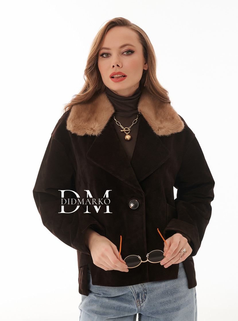Замшевый пиджак с мехом норки