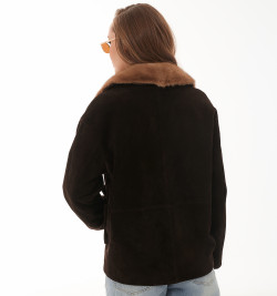 Замшевый пиджак с мехом норки