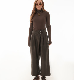 Коричневые кожаные брюки