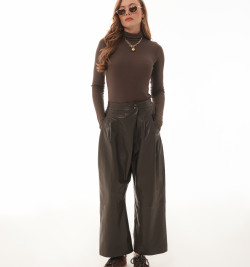 Коричневые кожаные брюки