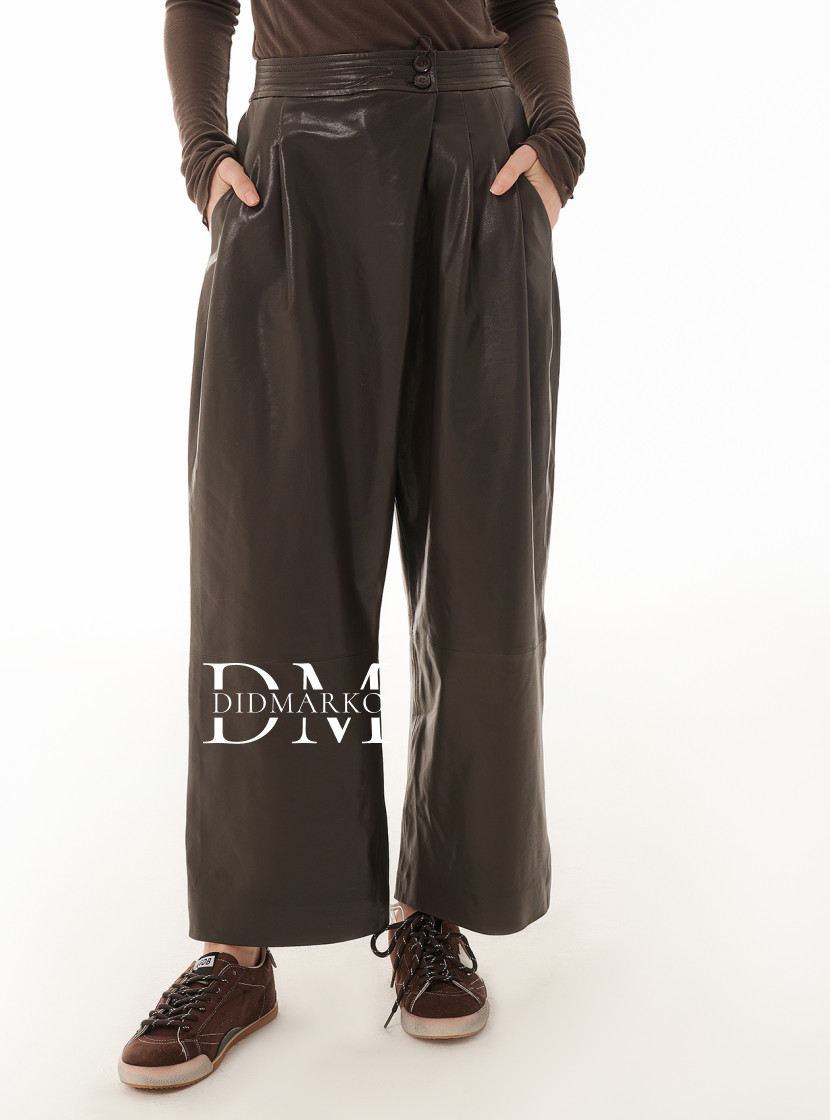 Коричневые кожаные брюки