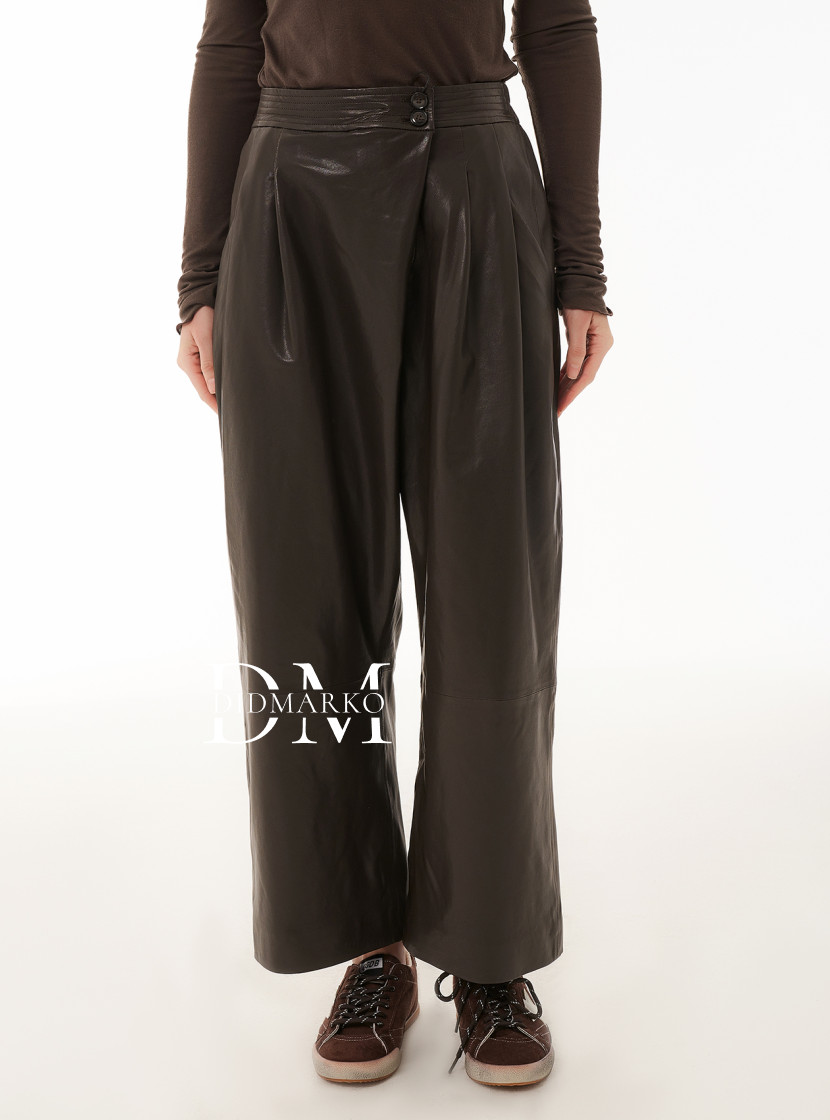 Коричневые кожаные брюки