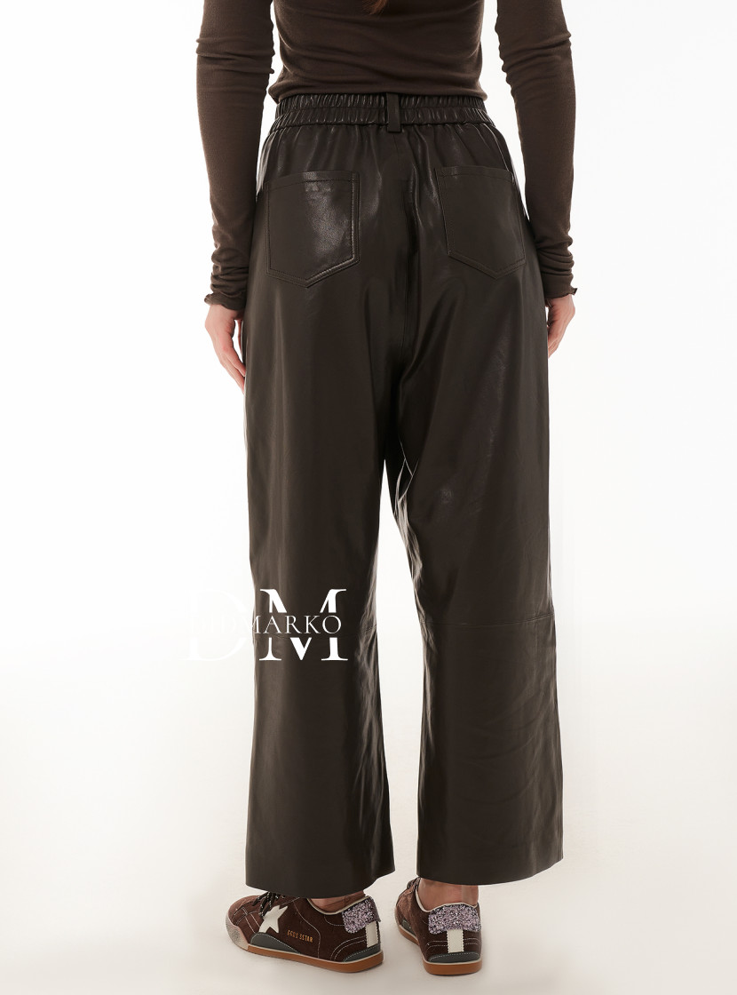 Коричневые кожаные брюки