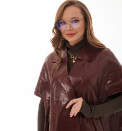 Бордовый жилет из натуральной  кожи