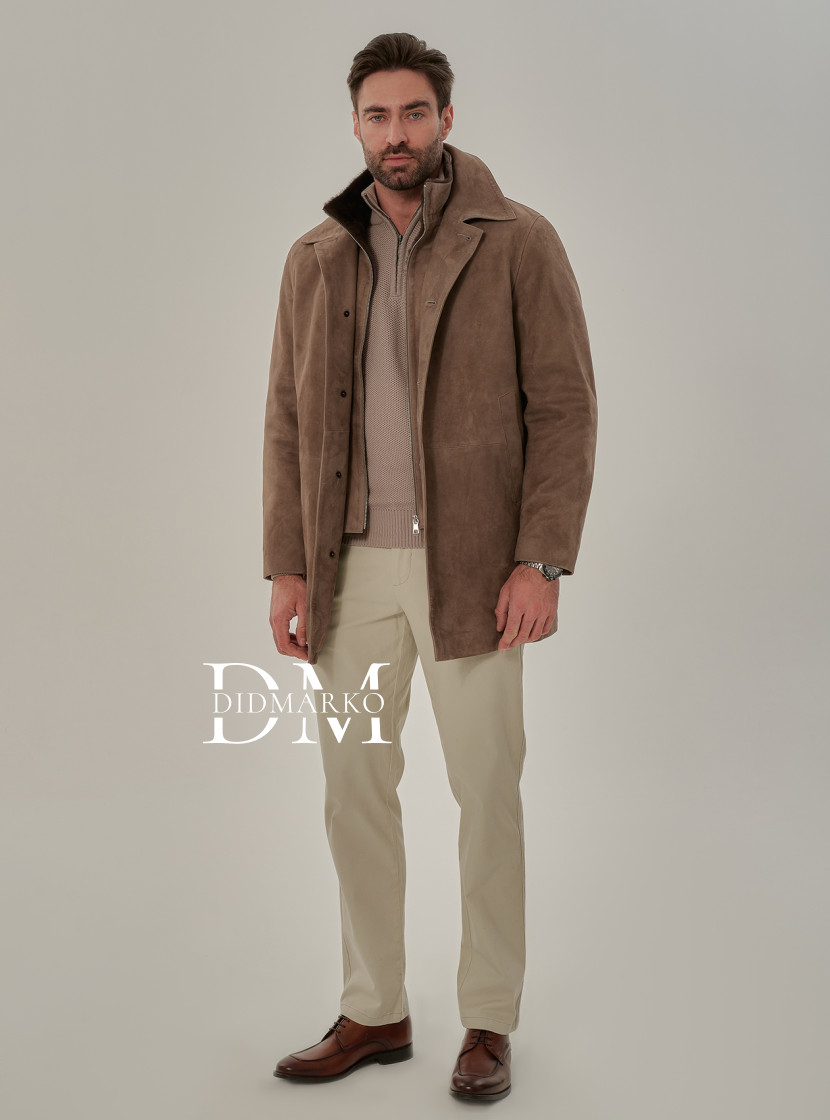 Демисезонный тренч из замши со съемной манишкой