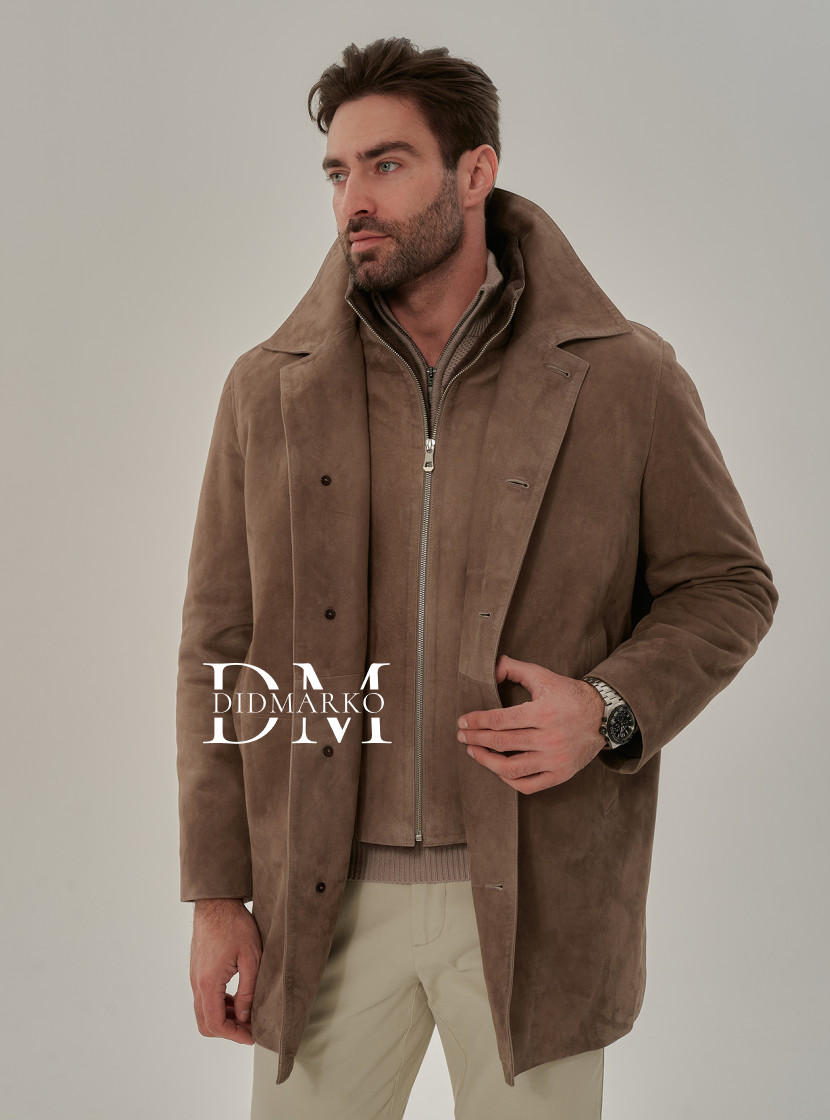 Демисезонный тренч из замши со съемной манишкой