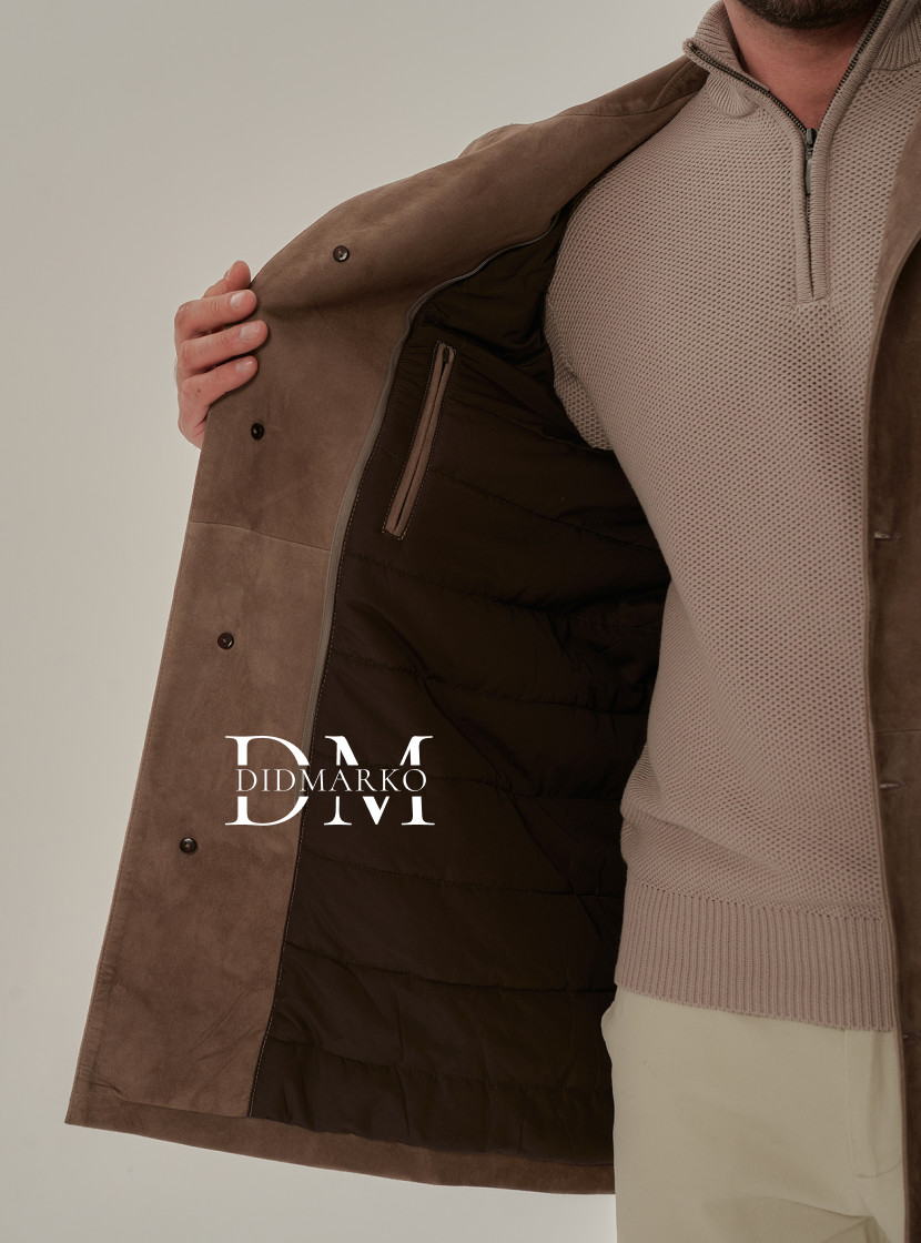 Демисезонный тренч из замши со съемной манишкой