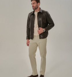 Стильная коричневая кожаная рубашка для мужчин  