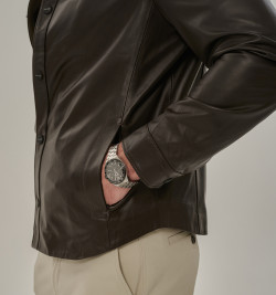 Стильная коричневая кожаная рубашка для мужчин  