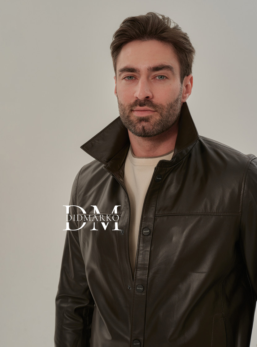 Стильная коричневая кожаная рубашка для мужчин  