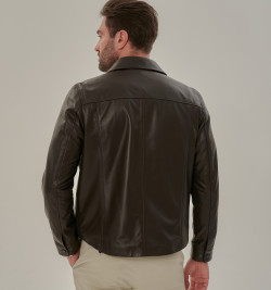 Стильная коричневая кожаная рубашка для мужчин  