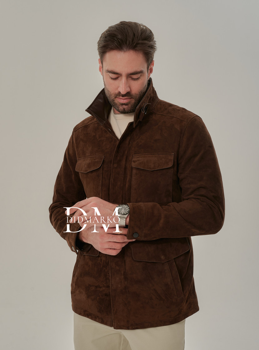 Замшевый жакет мужской коричневого цвета