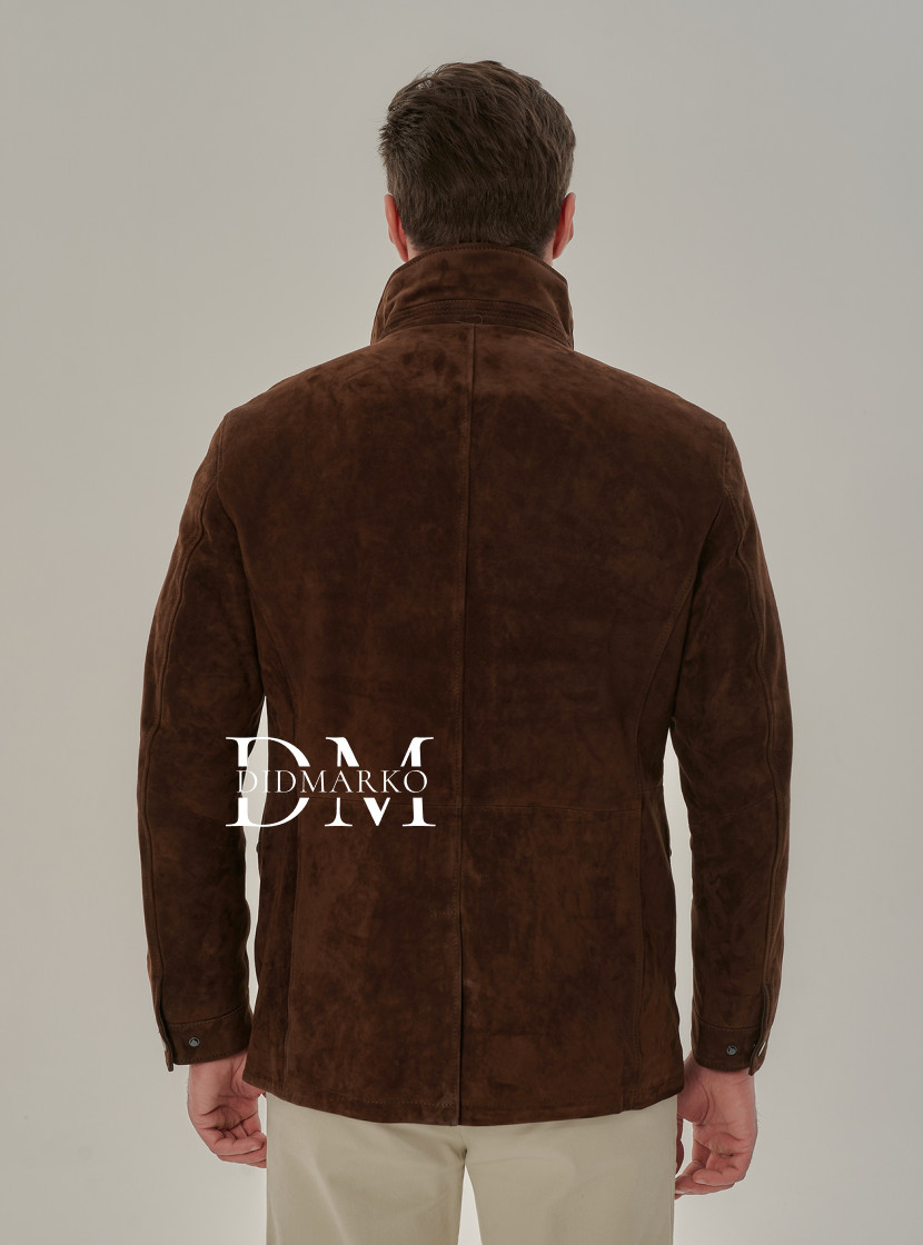 Замшевый жакет мужской коричневого цвета