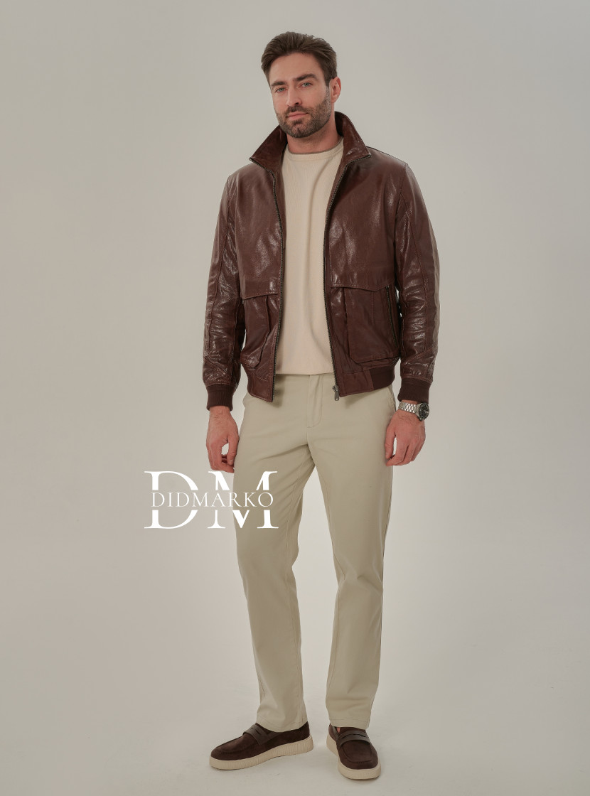 Стильный кожаный мужской бомбер