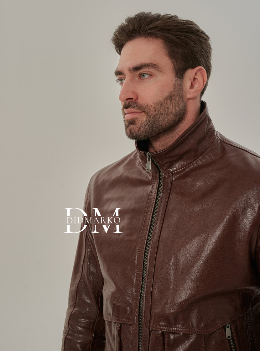 Стильный кожаный мужской бомбер