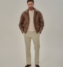 Мужская куртка на резинке светлая