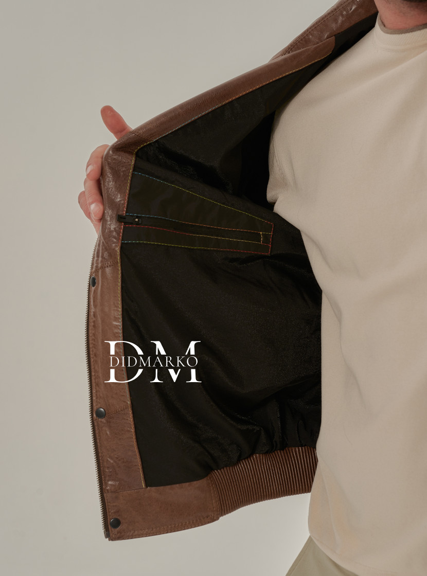 Мужская куртка на резинке светлая