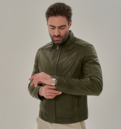 Кожаная куртка в цвете хаки мужская