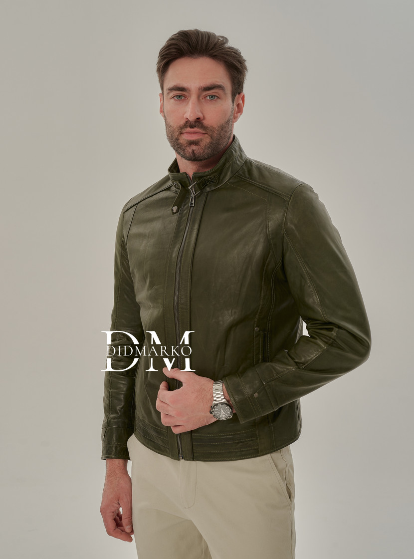 Кожаная куртка в цвете хаки мужская