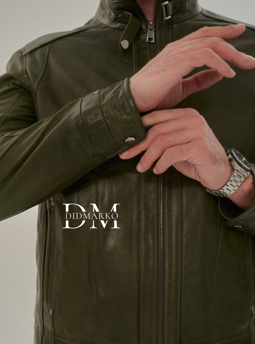 Кожаная куртка в цвете хаки мужская
