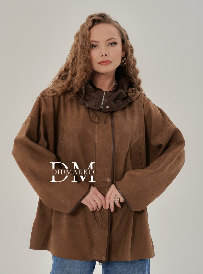 Удлиненная женская кожаная куртка с капюшоном 