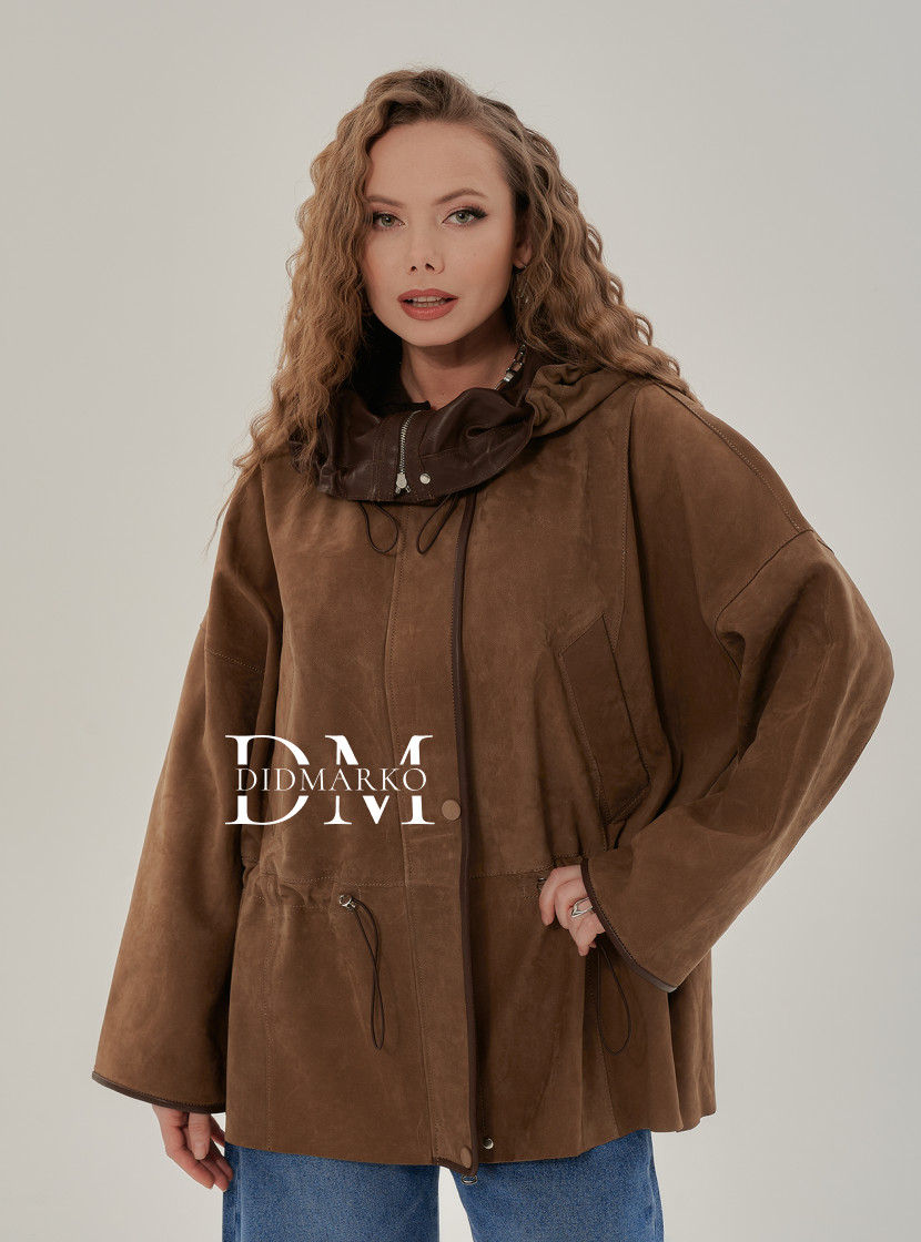 Удлиненная женская кожаная куртка с капюшоном 