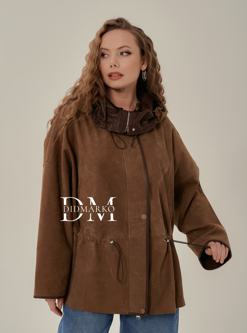 Удлиненная женская кожаная куртка с капюшоном 